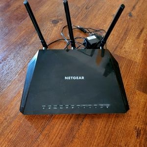 Netgear AC1750 Smart WiFi Router
